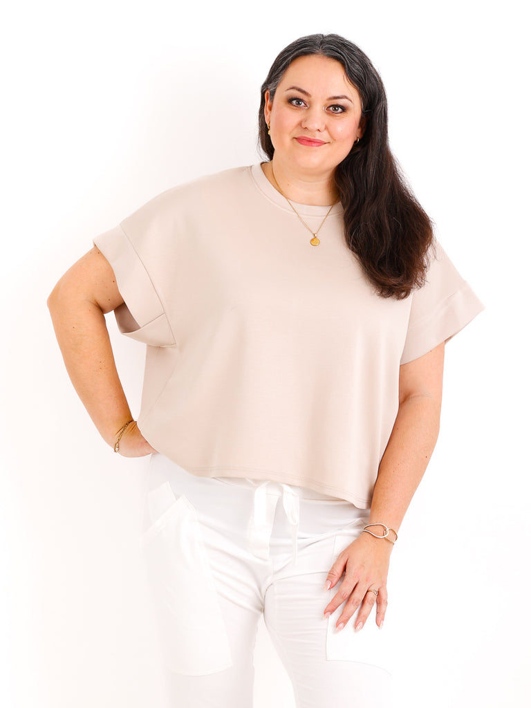 NOVA Oversize Kurzarm Shirt - verschiedene Farben