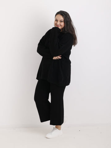 Curvy Size Strick-Set JANELIS – Kuscheliger Pullover & Strickhose – Gr. 42–48
