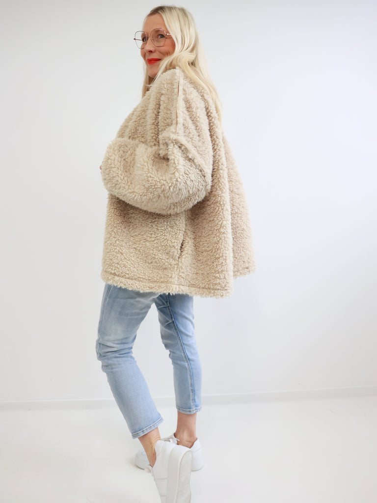 LILLIE Oversize Jacke - beige