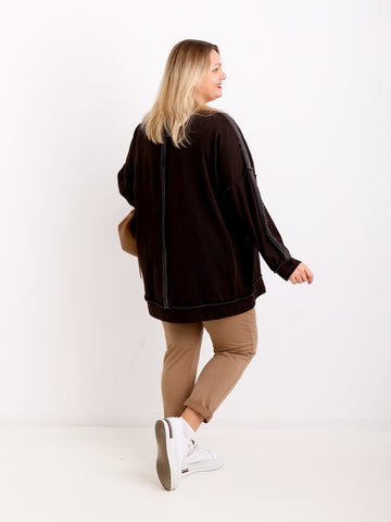 SURI Curvy Size Sweater - verschiedene Farben