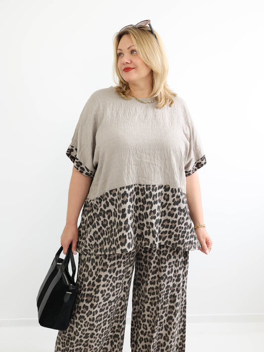 MARA XXL Blusenshirt - taupe / leo
