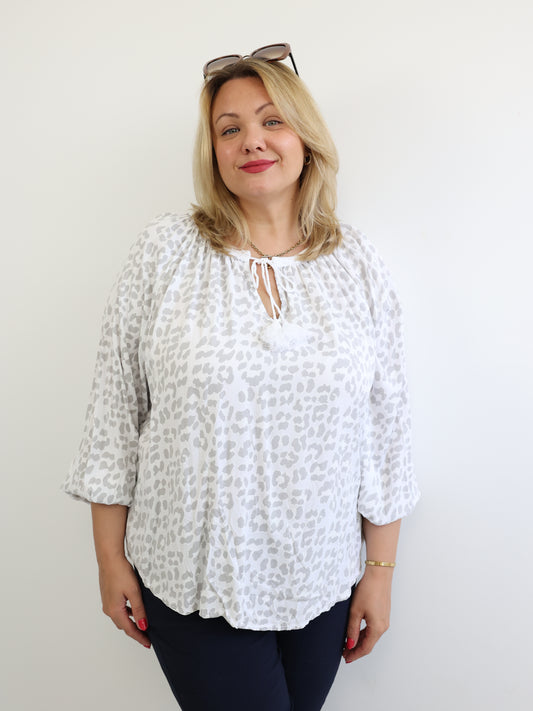 LEONIE Plus Size Bluse -  verschiedene Farben