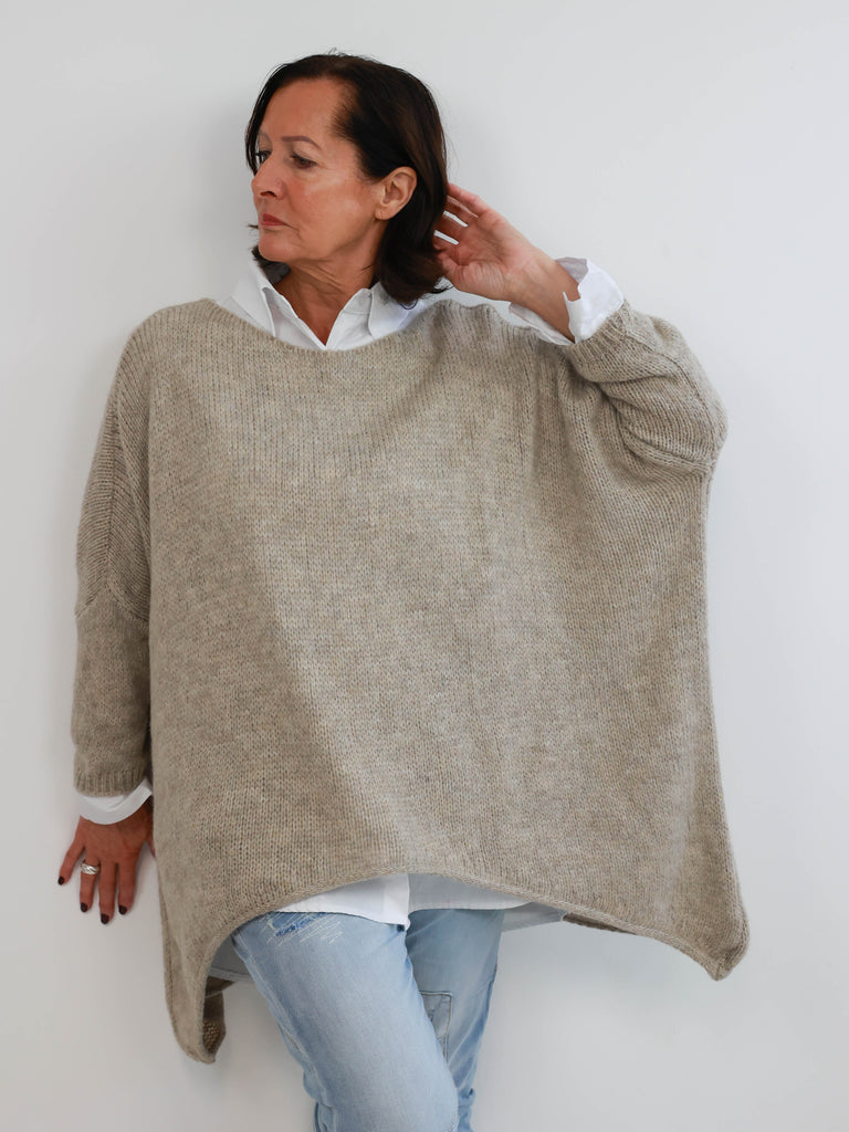 SALLIE Plus Size Pullover - verschiedene Farben