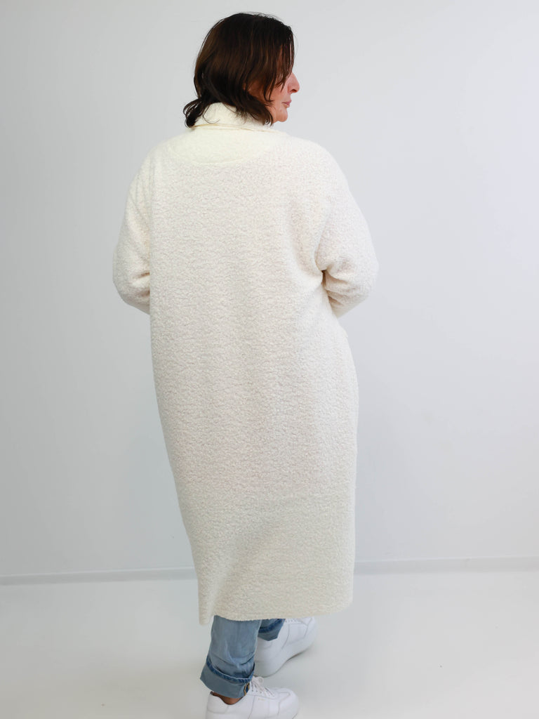 CASSY XXL Bouclé Mantel - wollweiß
