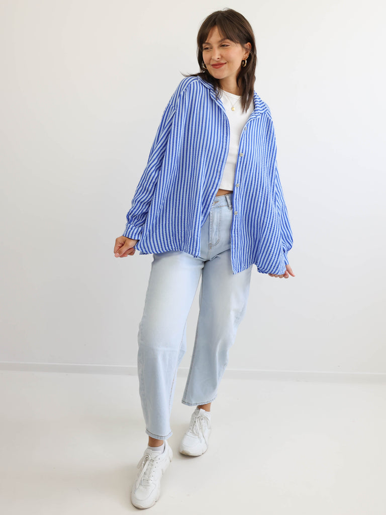 ANNA Oversize Musselin Bluse - royal / hellblau - gestreift