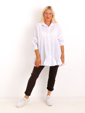 Bluse NOLA.S – Feminine Bluse mit verspieltem Rüschenabschluss – Gr. 36–44