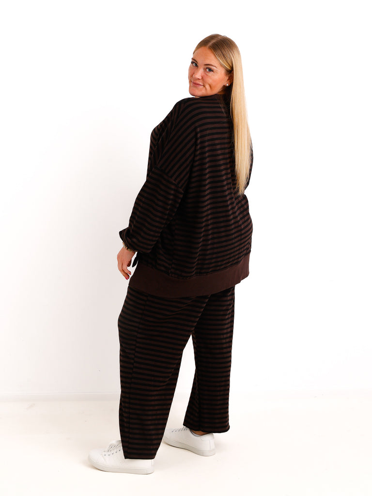 Curvy Zweiteiler NOVELLA – Lässiger Sweat-Look im Ringel-Design – Gr. 44–54