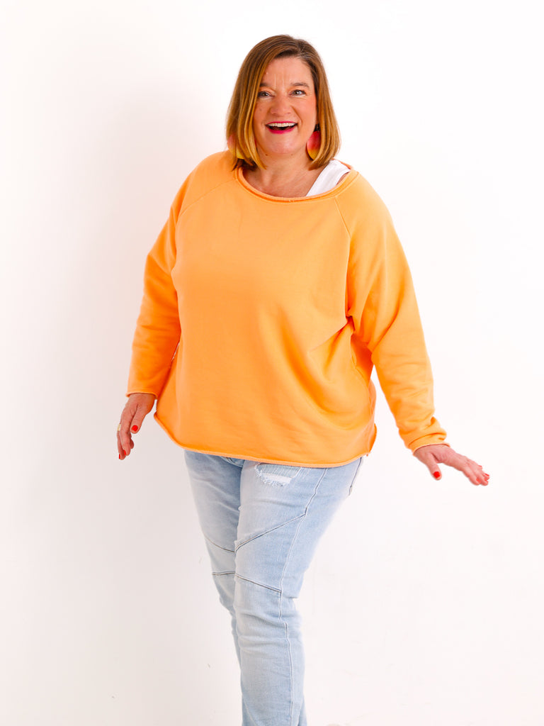 ANIRI Sweatshirt | One Size 36-44