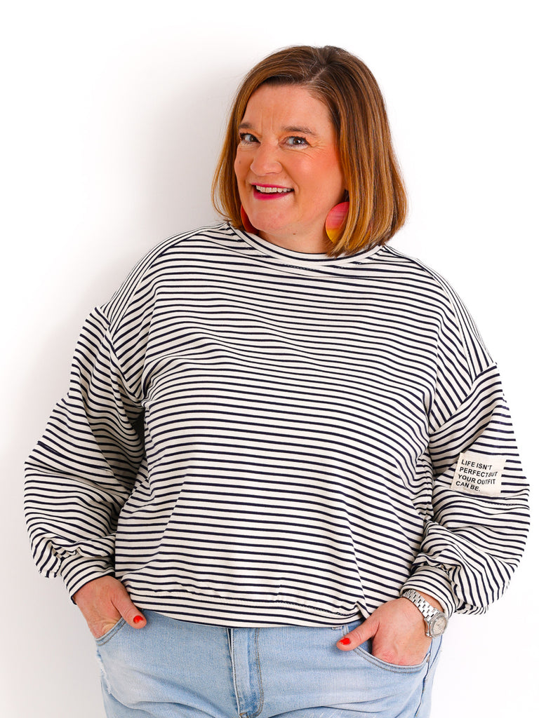 LUCY Sweatshirt - One Size 38-46