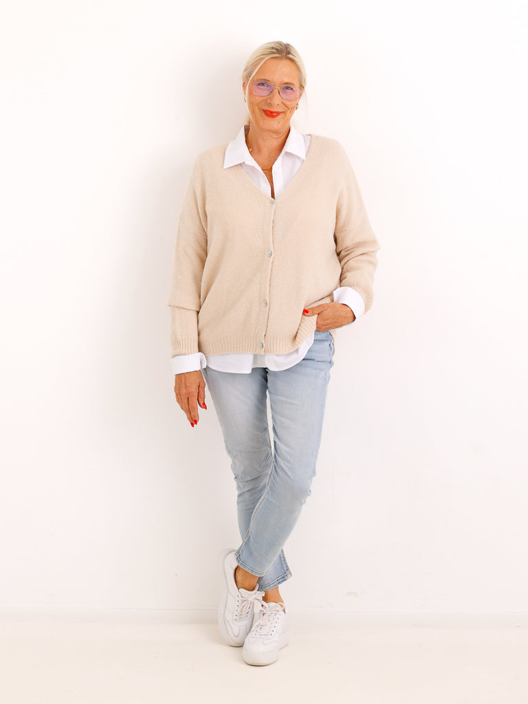 Strickjacke ENELI – Kuscheliger Alpaka-Mix mit Perlmuttknöpfen – Gr. 38–44