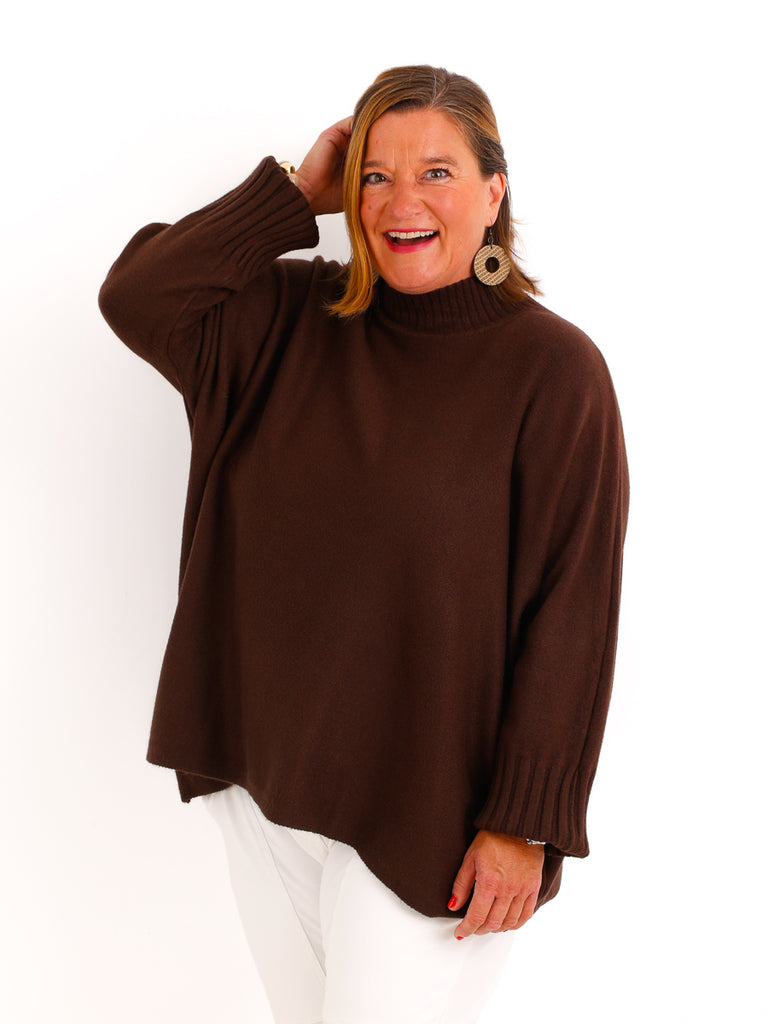 Oversize Pullover AVELIN – Glattstrick mit geripptem Turtleneck – Gr. 44–50