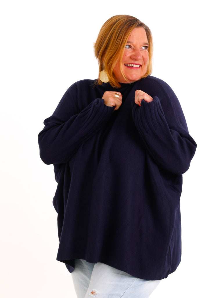 Oversize Pullover AVELIN – Glattstrick mit geripptem Turtleneck – Gr. 44–50