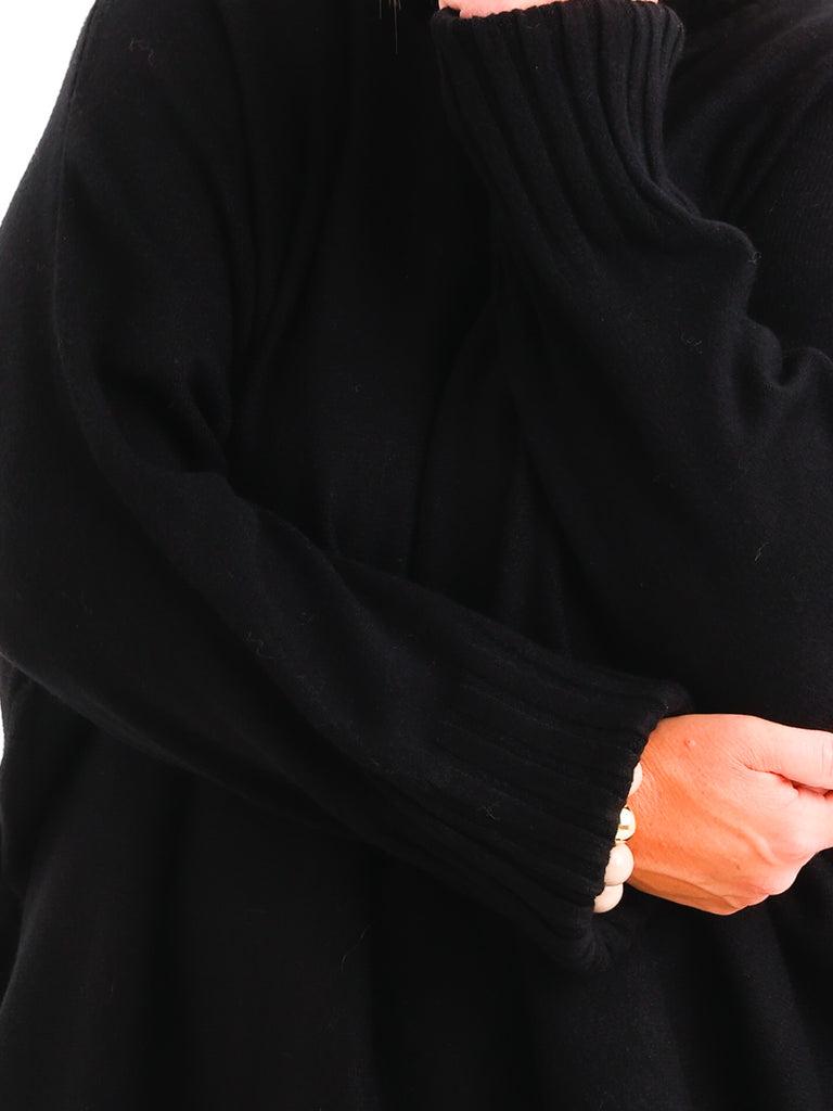 Oversize Pullover AVELIN – Glattstrick mit geripptem Turtleneck – Gr. 44–50