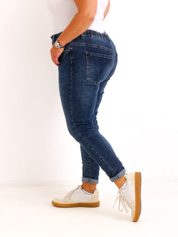 Jeans FENRICK – Dunkler Denim mit Knitteroptik & Stretch – Gr. 36-44