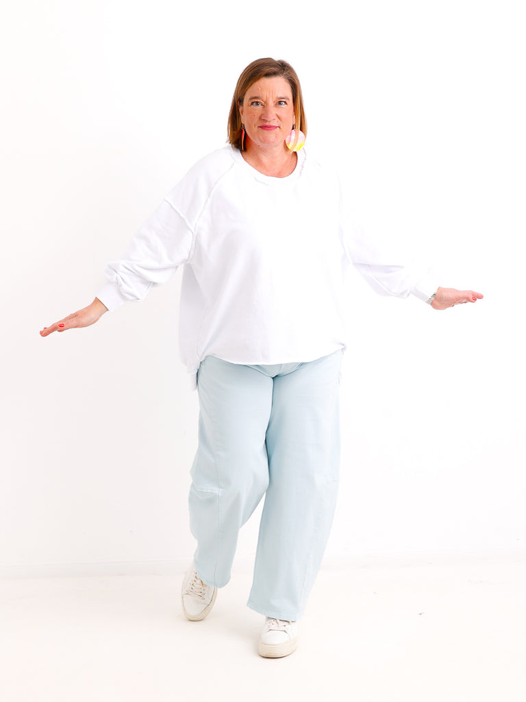 LEONI Sweatshirt | One Size 38-48