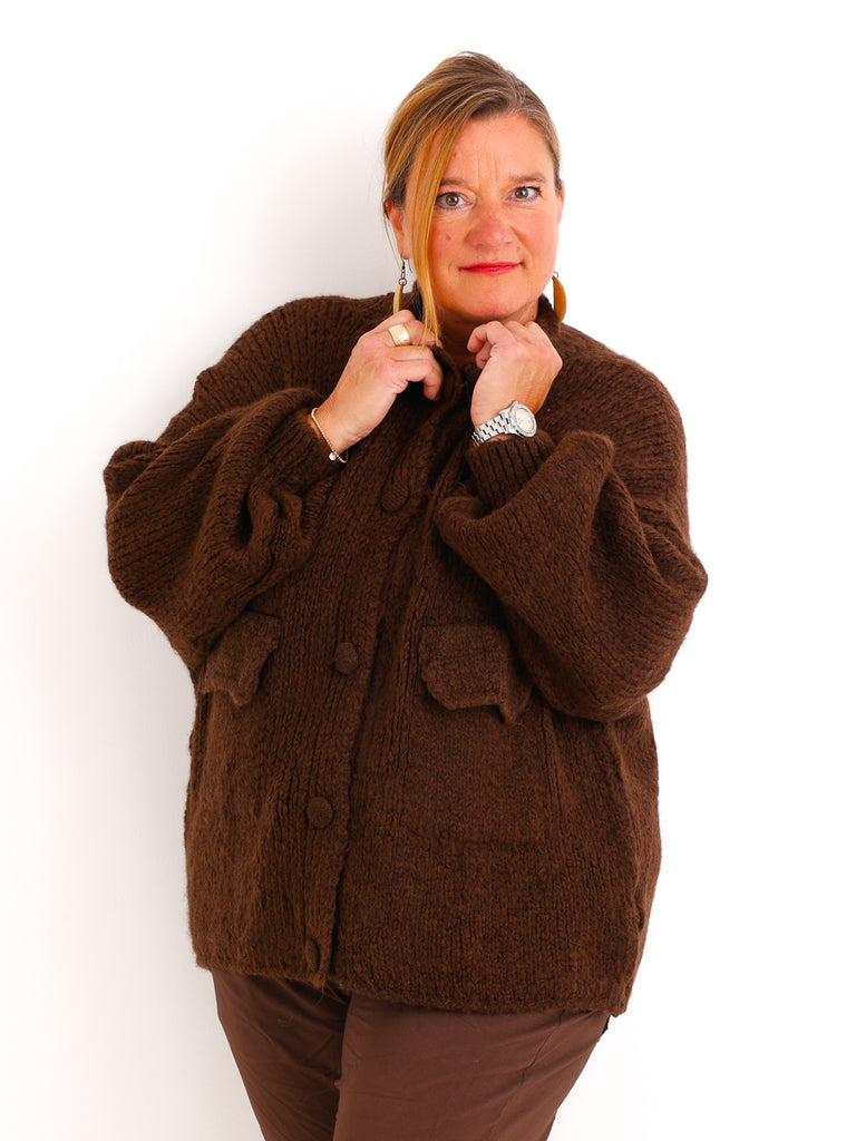 Strickjacke VANELIA – Kuscheliger Uni-Look mit besonderen Strickdetails – Gr. 38–44
