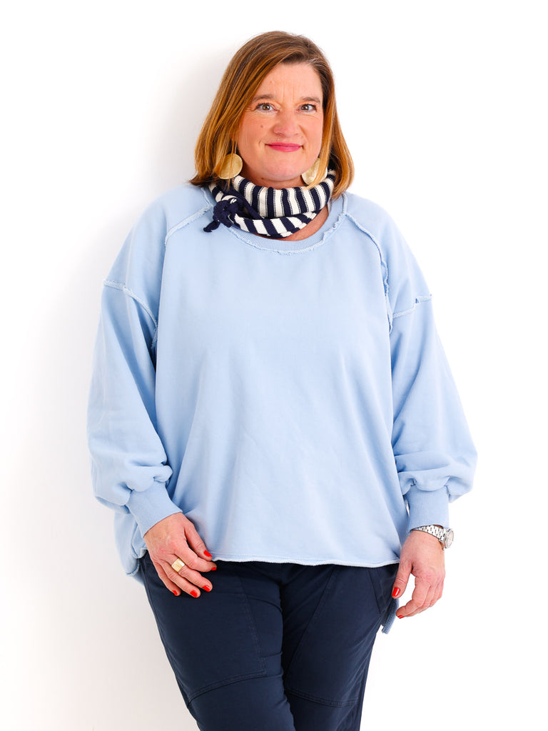 LEONI Sweatshirt | One Size 38-48