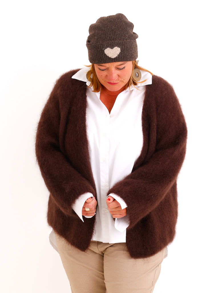 Strick-Beanie LISELLE – Softer Rippstrick mit Statement-Herz