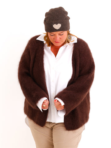 Strick-Beanie LISELLE – Softer Rippstrick mit Statement-Herz
