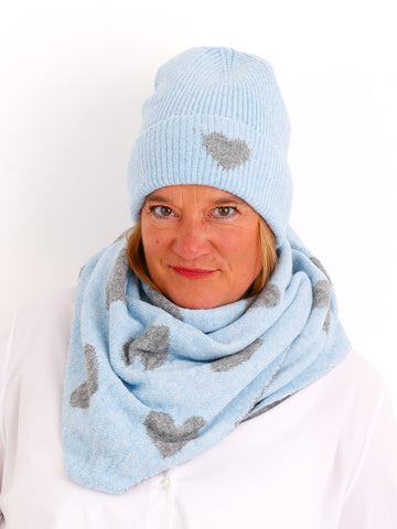 Strick-Beanie LISELLE – Softer Rippstrick mit Statement-Herz