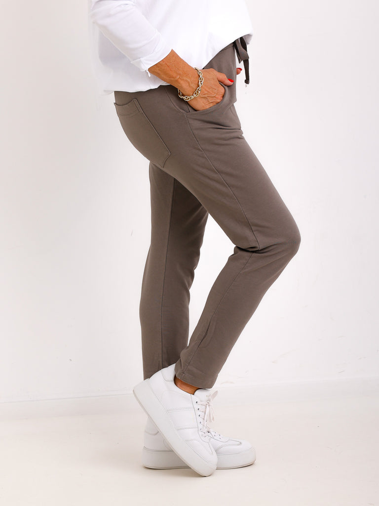 MAX LOUNGE Sweatpants - taupe