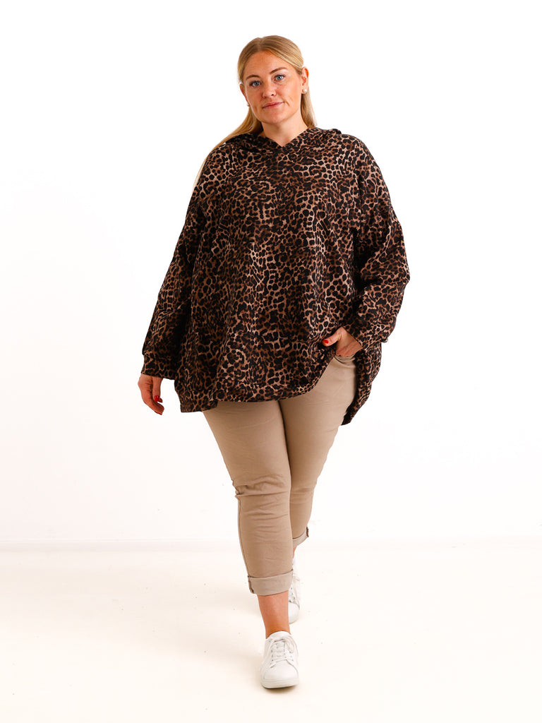 Curvy Size Hoodie MAYLINN – Lässiger Leo-Look in leichter Sweatqualität – Gr. 44–50