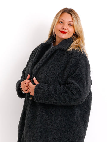 FABIENE Curvy Size Teddy Mantel - verschiedene Farben