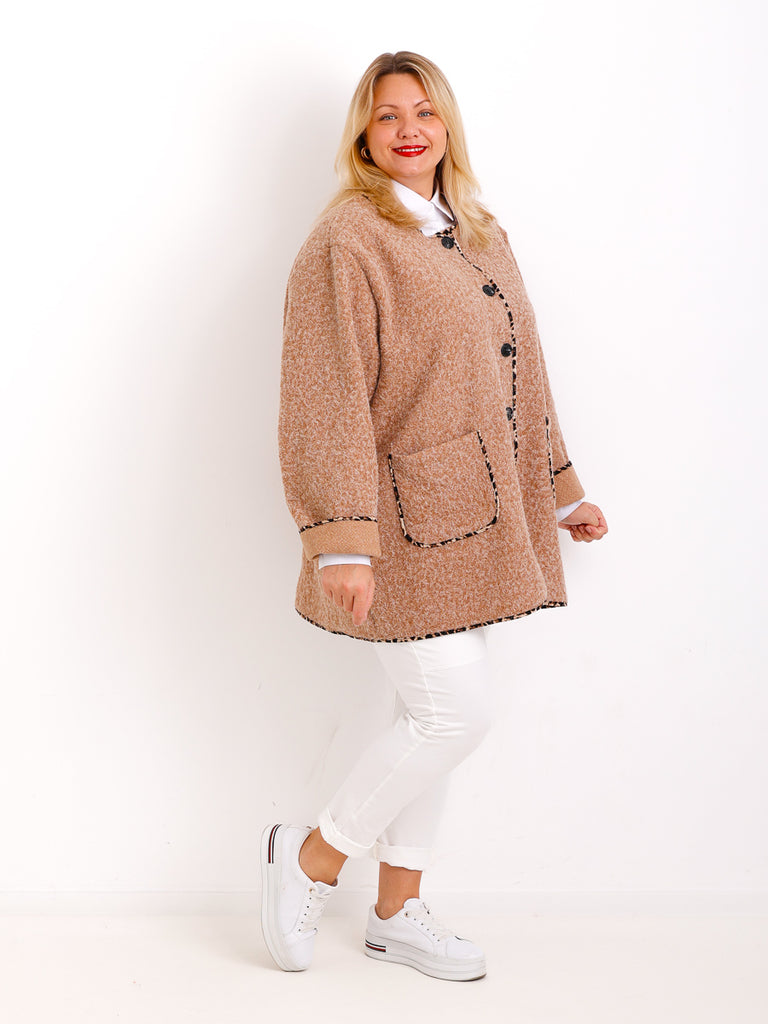 NAYLA Curvy Size Jacke - verschiedene Farben