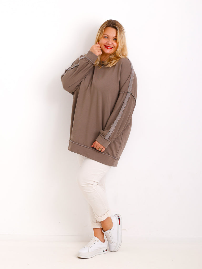 SURI Curvy Size Sweater - verschiedene Farben
