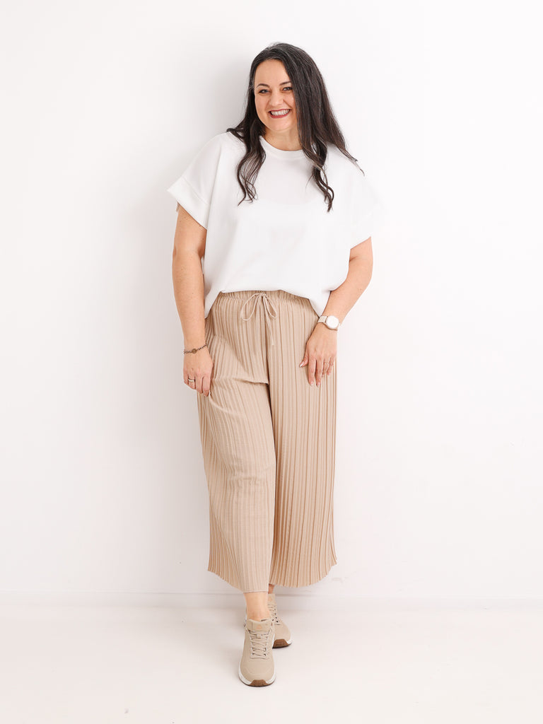LEVI Plissee Hose | Curvy One Size 40-48