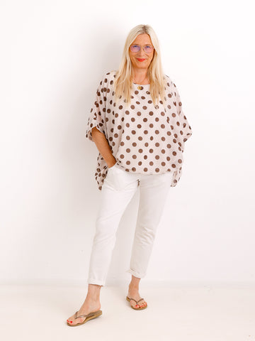 Curvy Size Blusenshirt DAISY.S – Luftig, feminin & mit trendigem Polka Dots –  Gr. 42-52