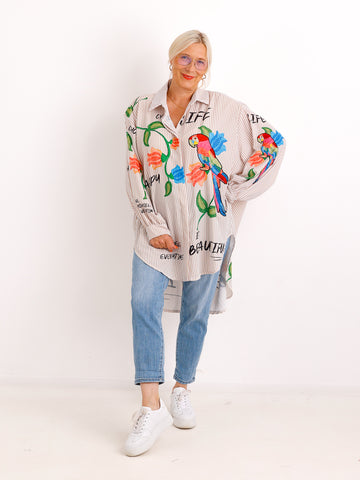 Curvy Size Bluse ELLA.S – Exotischer Papageien-Print mit Streifen-Look - Gr. 42-52
