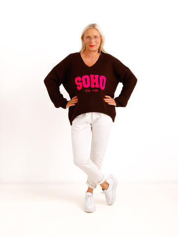 Oversize Strickpullover FLORINA.S – V-Ausschnitt & SOHO-Design – Gr. 38–44