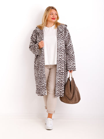 AMELIE Curvy Size Leo-Mantel – Soft Velours in Naturtönen