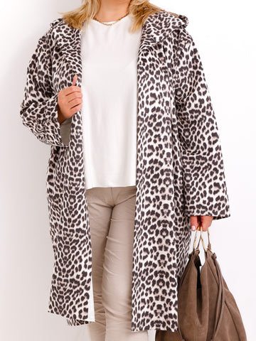 AMELIE Curvy Size Leo-Mantel – Soft Velours in Naturtönen
