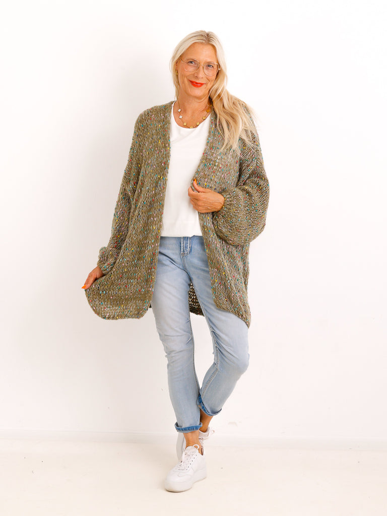 Curvy Strickjacke LIORELLE – Leichter Oversize-Strick mit Herz – Gr. 42–54
