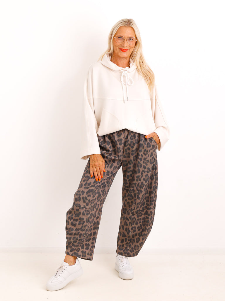 Hose DELVANO – Leo-Look mit lässiger Barrel-Silhouette – Gr. 36–42