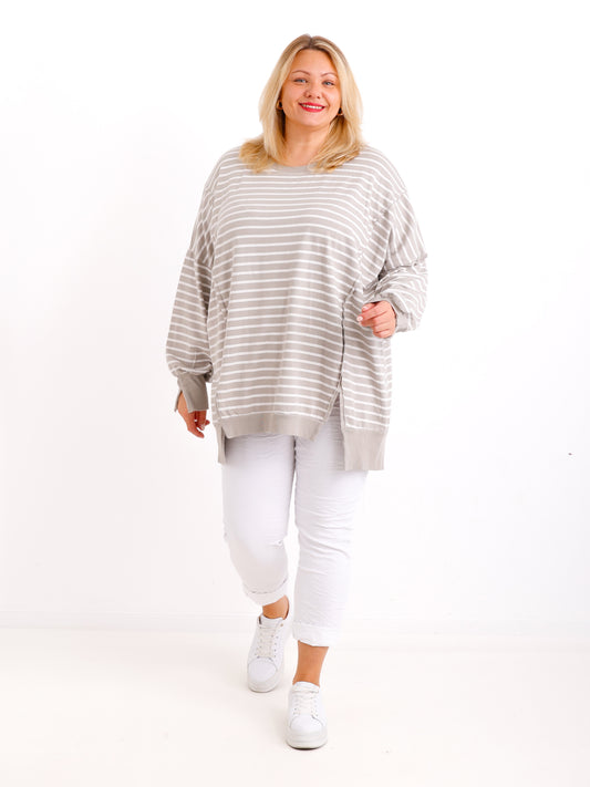 ROMY Sweater Curvy Fit – langer Plus Size Pullover in Beige/Offwhite