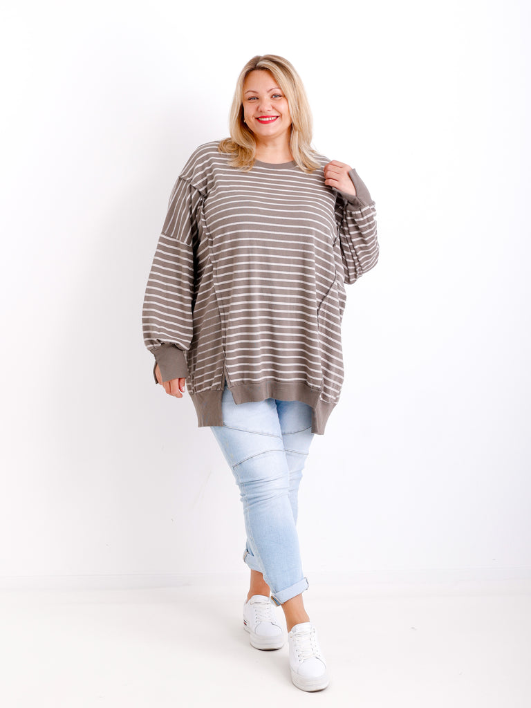 ROMY Curvy Size Sweater – langer Plus Size Pullover in Taupe/Beige