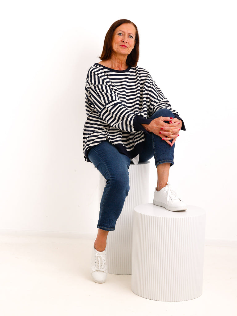 Oversize-Sweatshirt BELLA.S –  Casual Look mit besonderen Details – Gr. 38–48 (Kopie)