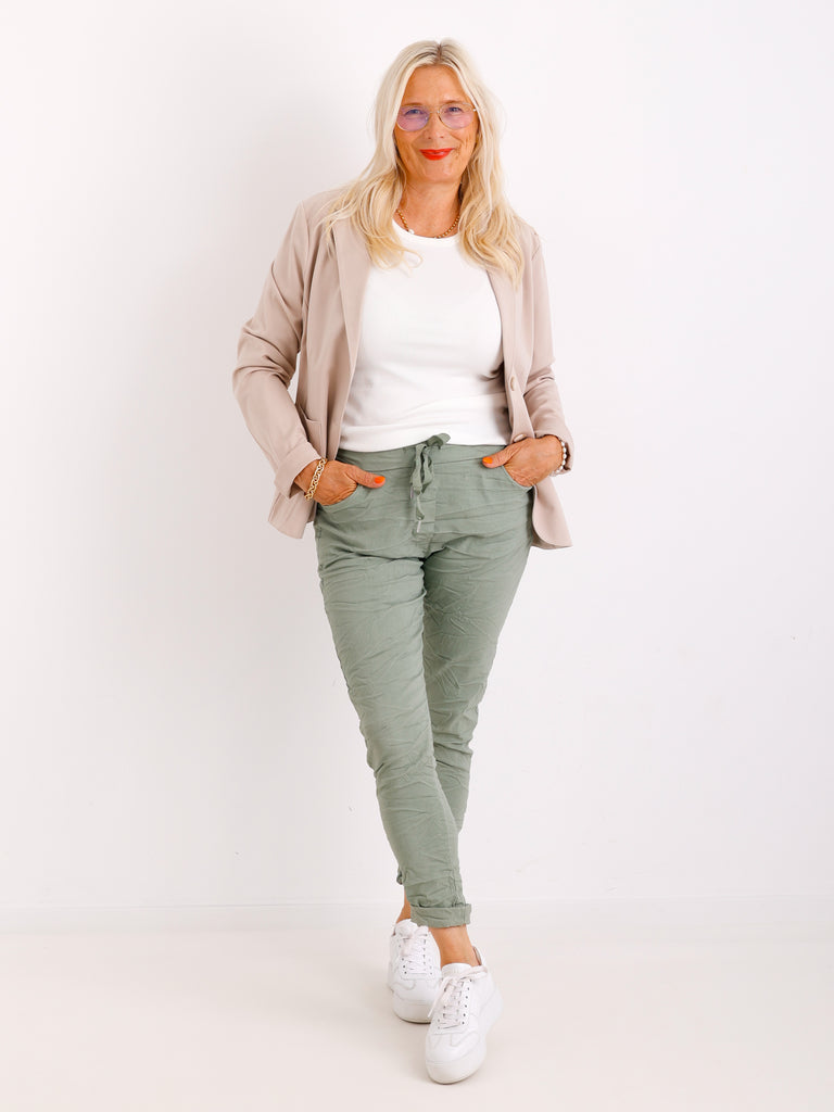 LOU Jogpants – Everyday Comfort in Trendfarben