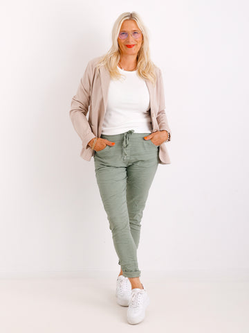 LOU Jogpants – Everyday Comfort in Trendfarben