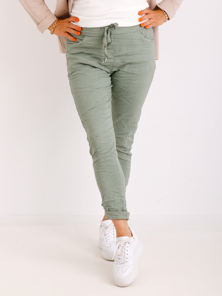 LOU Jogpants – Everyday Comfort in Trendfarben