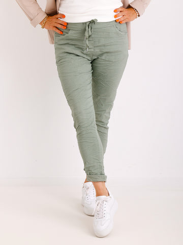 LOU Jogpants – Everyday Comfort in Trendfarben