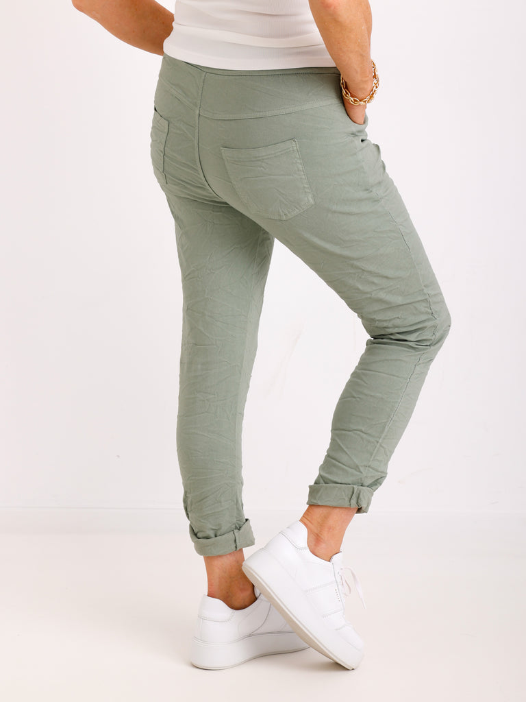 LOU Jogpants – Everyday Comfort in Trendfarben