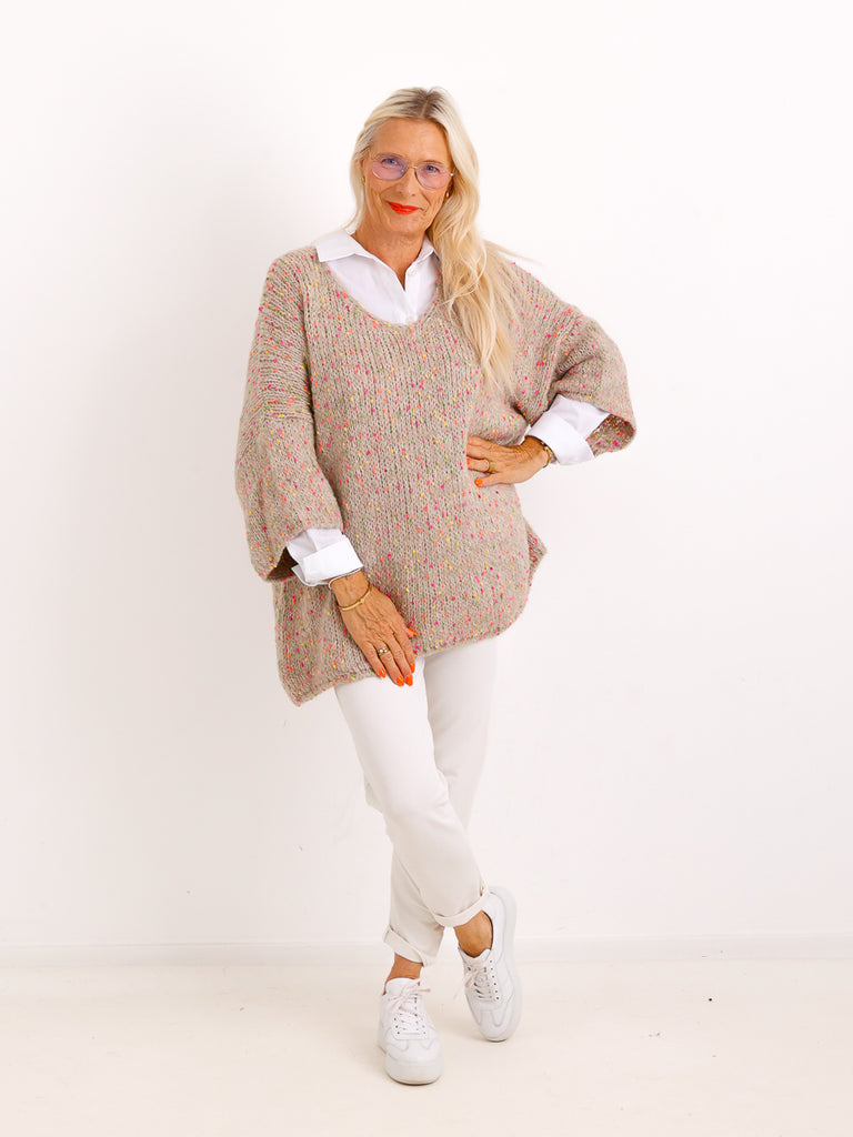 Oversize-Pullover EILEEN.S – Flauschiger Konfetti-Strick mit V-Ausschnitt – Gr. 40–48