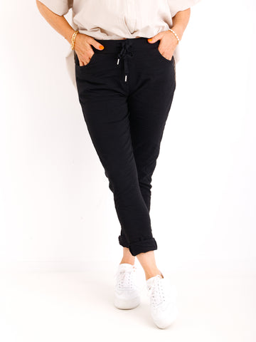 LOU Jogpants – Everyday Comfort in Trendfarben